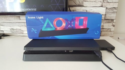 AliExpress'te satılan çakma PlayStation Icons Light incelemesi - PS Oyun