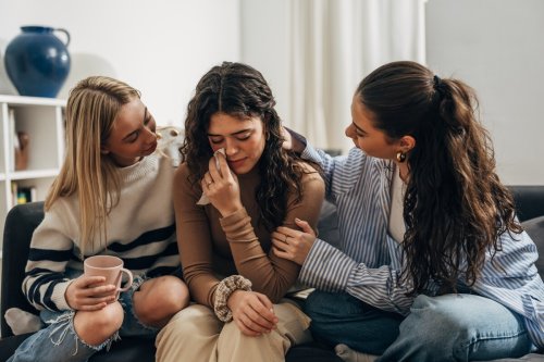 Êtes-vous une éponge émotionnelle ? Voici les signes à repérer