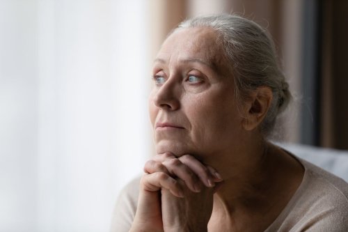 Journée mondiale contre Alzheimer : l'IA peut-elle venir en aide aux personnes atteintes ? - Psychologies.com