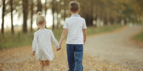 One in four people may experience estrangement from a sibling in adulthood, study finds