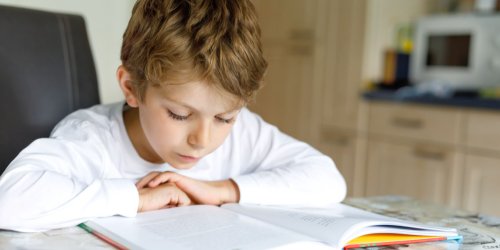 Sensory white noise helps children with dyslexia read and remember words, study finds