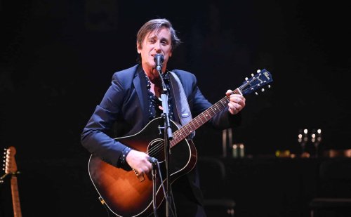 Eddy Mitchell annule tout à cause de nouveaux soucis de santé : Thomas Dutronc victime collatérale