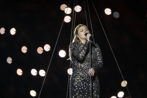 Louane dit n’avoir reçu aucun soutien de Slimane et Bilal Hassani pour l’Eurovision : la seule gagnante française s’en mêle