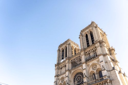 Mohammed VI du Maroc, Charles III, Donald Trump… tous conviés par Emmanuel Macron à l’inauguration de Notre-Dame de Paris