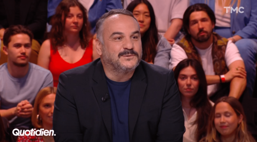 "Plus une goutte ? Plus rien ?” François-Xavier Demaison cash sur sa passion pour l’alcool