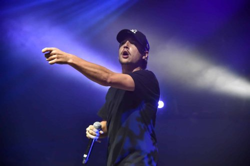 Nekfeu accusé de violences psychologiques, sexuelles et physiques : son ex-compagne condamnée à de la prison avec sursis