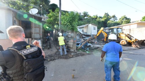 « Mayotte place nette » : « La première opération était de la communication et la deuxième sera de la communication », dénonce le sénateur Saïd Omar Oili