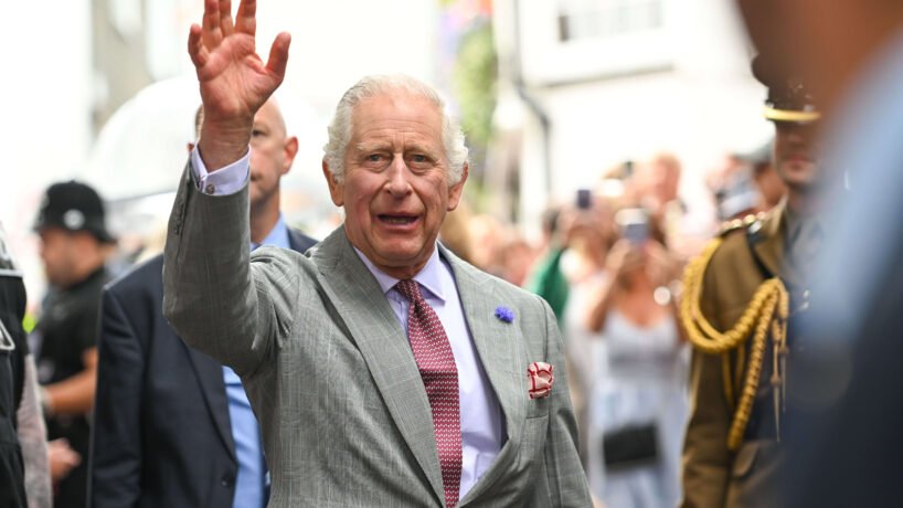 Spéciale Roi Charles III d'Angleterre au Sénat