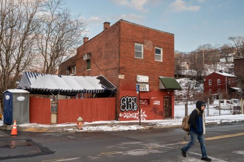 Site of former Donny’s Place gay bar isn’t historic, Pittsburgh planners agree