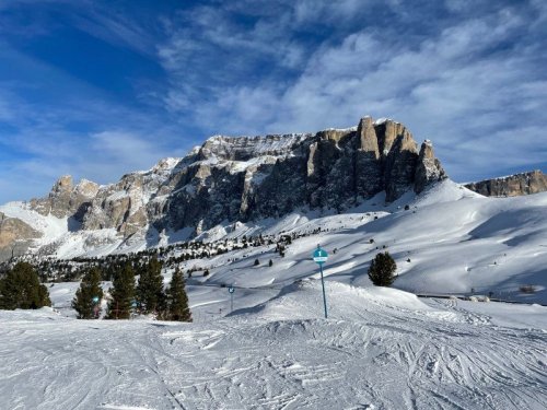 Auf der Marmolada Skifahren und im Marmolada nächtigen – Winterurlaub in Corvara