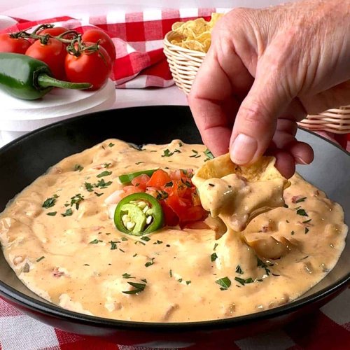 Cottage Cheese Queso: Viral TikTok-Inspired 