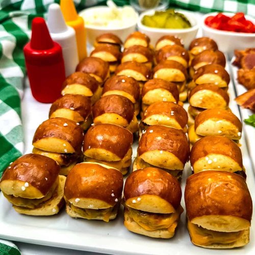 Cheeseburger Pretzel Bites