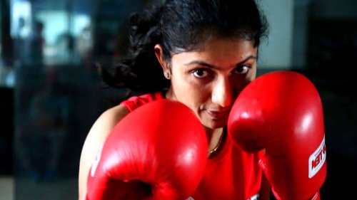 Boxing Workouts for Women to Get Perfect Shape & Physique