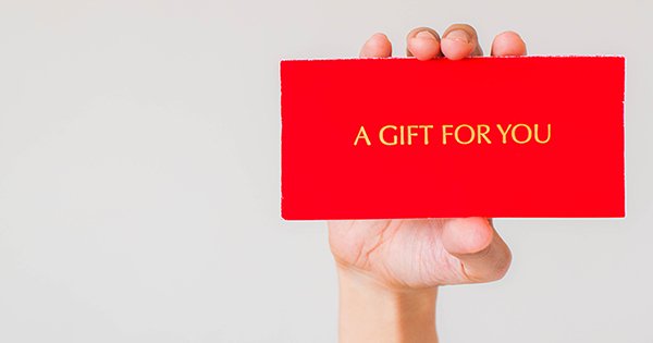 The 21 Best Gift Cards for Last-Minute Holiday Shoppers