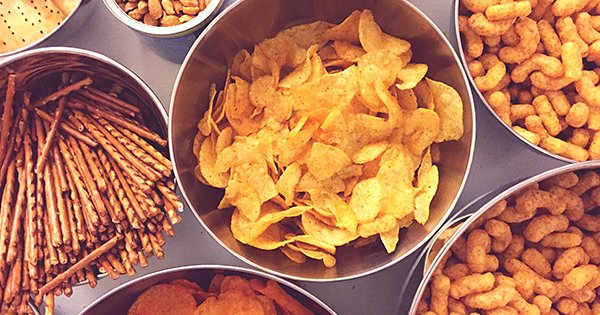 7 Healthy Alternatives to Chips That Are Just As Satisfyingly Crunchy