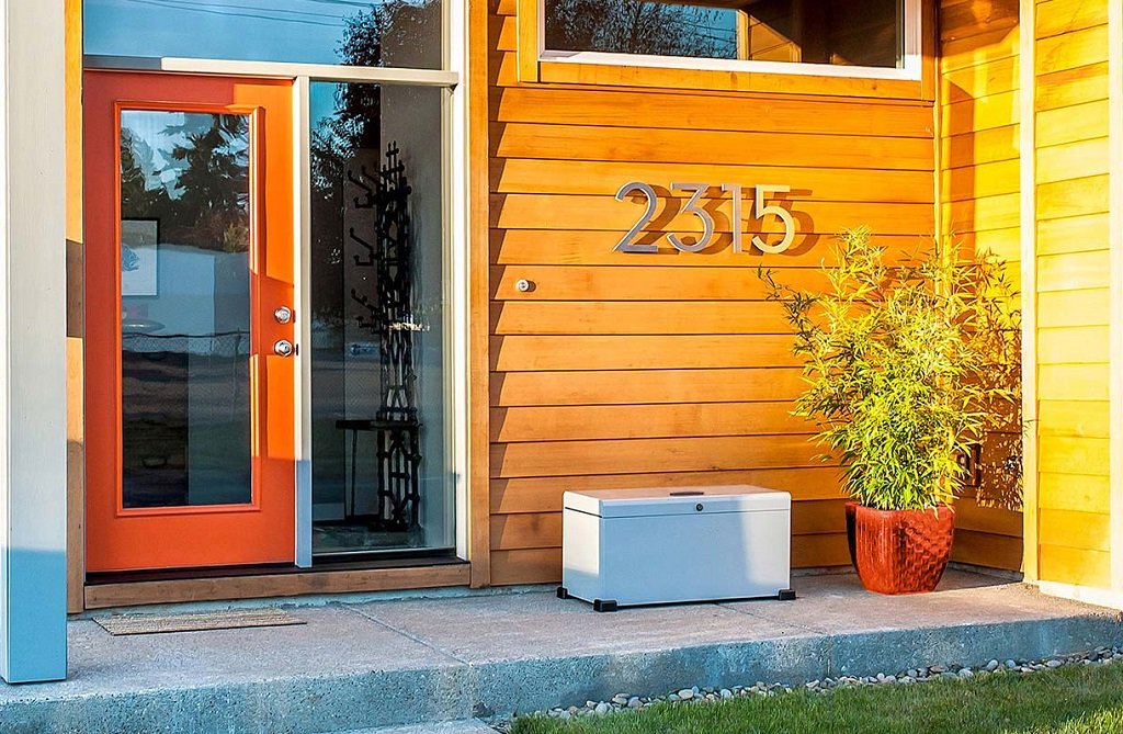 Make Your Home Entrances & Deliveries Safe With These Tech Products