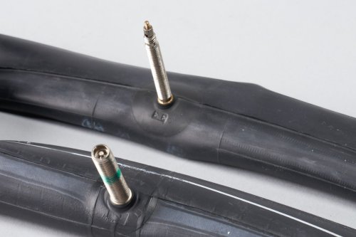 Presta vs Schrader: what’s the difference between inner tube valves?