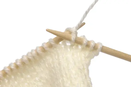 132 knitting stitches for beginners and beyond
