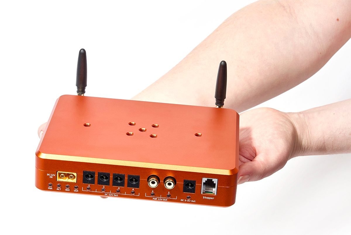 "We knew we were going to miss it." Testing the StellarMate Pro 128GB astrophotography controller