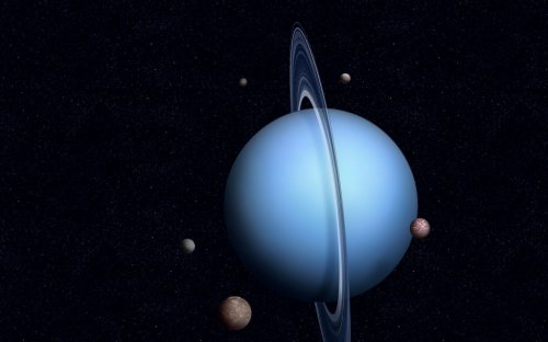 Why did it take so long for astronomers to discover Uranus?