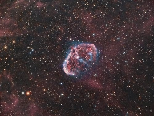 Pictures of the Crescent Nebula