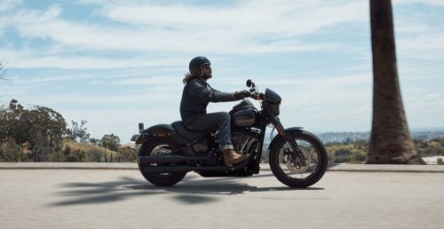 In Moto Veritas: la passione due ruote cover image