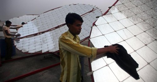 What is slowing India’s transition to renewable energy?