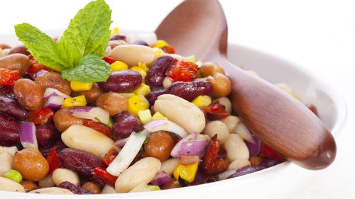 Celeb Nutritionist's Easy 3-Bean Salad That's Packed With Magnesium