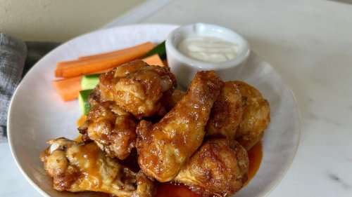 Quick and Easy Air Fryer Chicken Wings With 3 Sauce Options