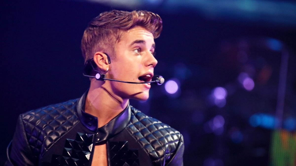 20 Popular Songs That Hit Harder When You Understand the Lyrics