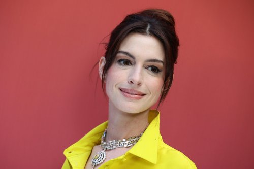 Anne Hathaway details embarrassing red carpet fashion moment she ‘would erase’