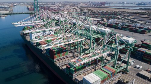 Port of L.A. cargo volume remained strong in February
