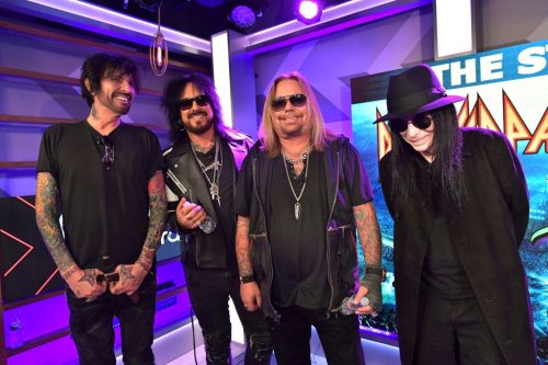 Mötley Crüe members seek to compel arbitration of Mars' claims