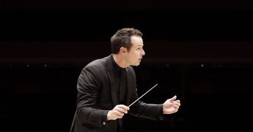 Case Scaglione retrouve ses musiciens de l’Orchestre National d’Ile de France pour diriger Bartok