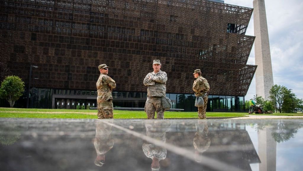 Donald Trump veut "rétablir la vérité dans l'histoire américaine", attaque inédite contre des musées