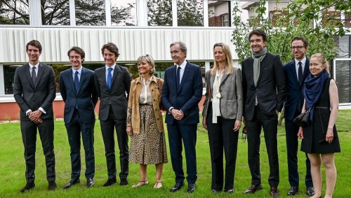 Chez LVMH, Bernard Arnault garde le mystère autour de sa succession