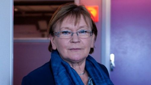 Marie-George Buffet, ancienne Ministre des Sports (1997-2002) et ancienne secrétaire générale du PCF, en direct