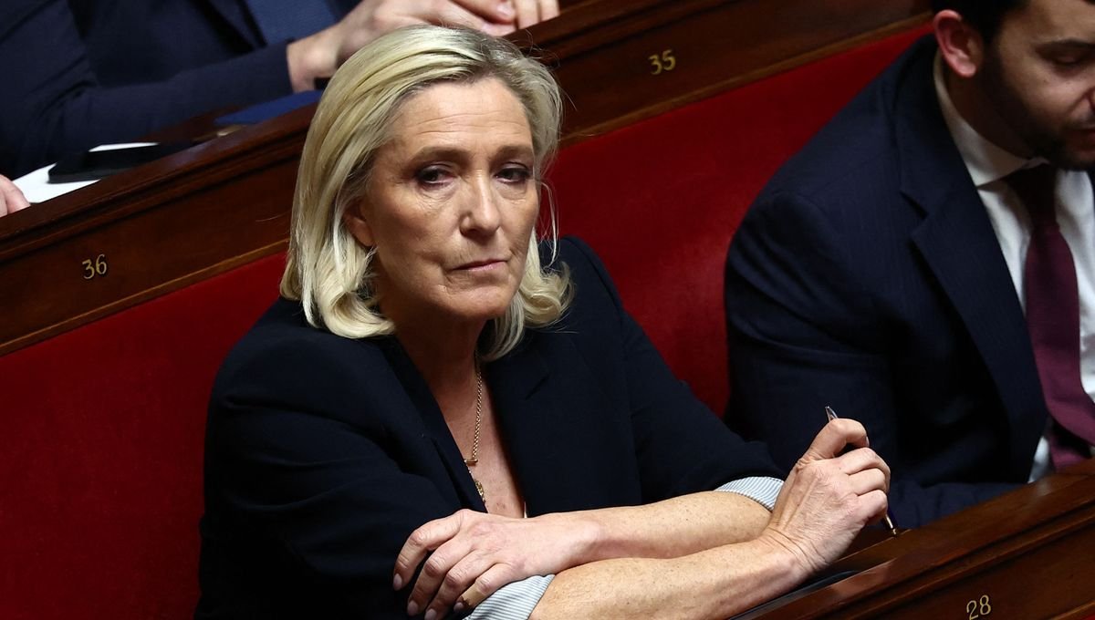 Le jeu dangereux de Marine Le Pen avec la justice