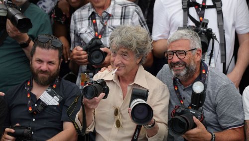 À Cannes, la cigarette aux lèvres des acteurs fait toujours grincer des dents