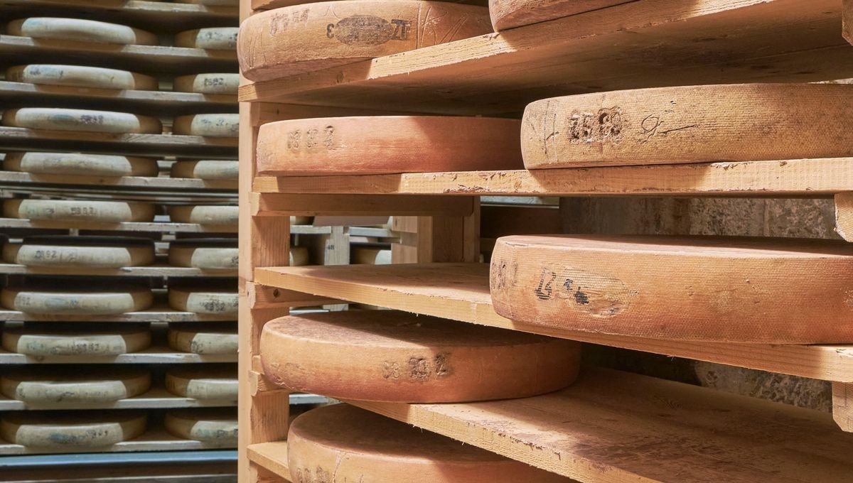 Les polémiques autour des conséquences écologiques de la production du Comté, le célèbre fromage