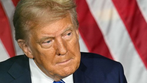 Le difficile service après-vente de Donald Trump après son appel avec Vladimir Poutine sur l'Ukraine