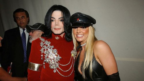Emmanuelle Bayamack-Tam met en pièce Britney Spears et Michael Jackson