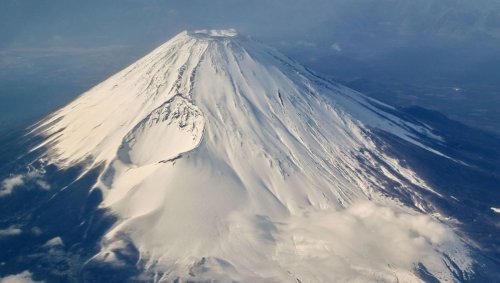 Japon : un randonneur secouru deux fois en une semaine sur le mont Fuji, la seconde parce qu'il cherchait son portable