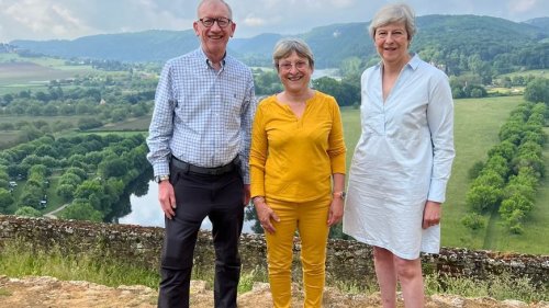 L'ancienne Première ministre britannique Theresa May en vacances en Dordogne