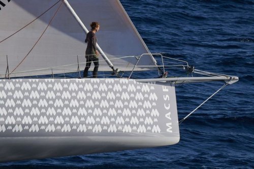 Isabelle Joschke, seule en mer
