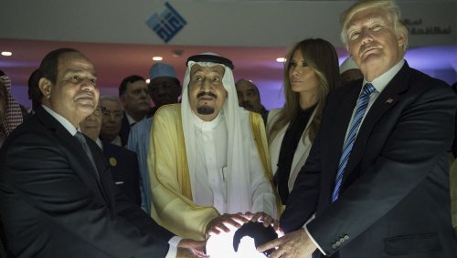 Quand Donald Trump "affole" Israël en négociant derrière son dos