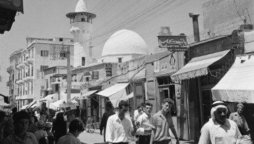 "Tout avait à voir avec ce pays, le Liban", avec les romanciers Selim Nassib et Dima Abdallah