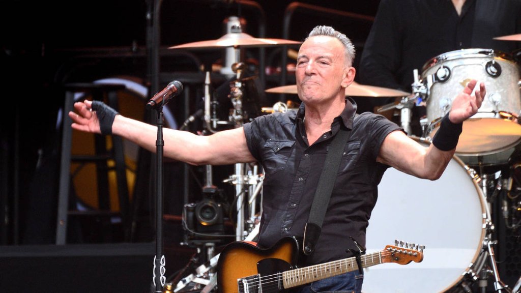 Radio X (RadioXuk) on Flipboard