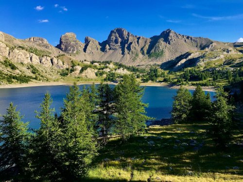 Les plus belles randonnées du Mercantour : Guide ultime des itinéraires incontournables