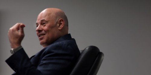 Head of US Postal Service resigns amid fears of privatization: report